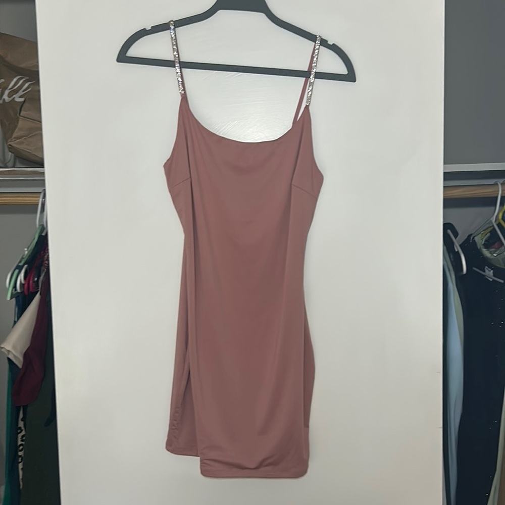 Pink bodycon dress